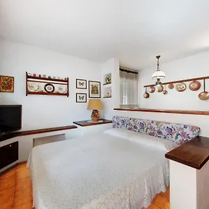 monolocale-monti-pallidi.hotelinveneto.com/